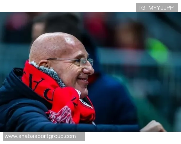 19岁巴特萨基成米兰德比最年轻首发球员继洛卡特利之后的传奇时刻